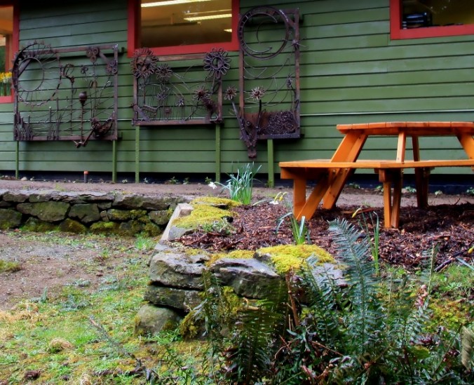 2 Sculputure by local artist Pat Hennebery Farm Gate by Terrill Welch