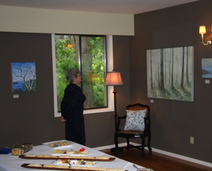 Viewer spending time with Breaking Through by Josie Olszewski IMG_2644