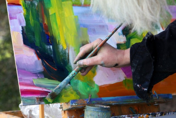 Painter Lena Levin at work in Quarry Lake Regional Park Freomont California by Terrill Welch 2015_02_27 086